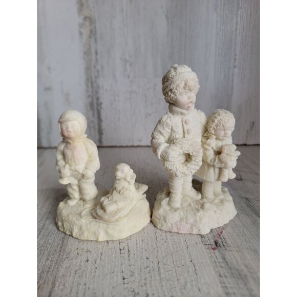 Winter lights children play snow sled Xmas figure decor set - Picture 1 of 7